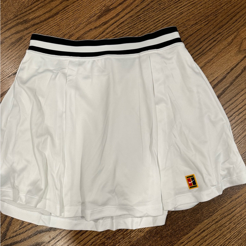 Nike Women's Fall Heritage Skirt Blue White Sz Large FB4153-491